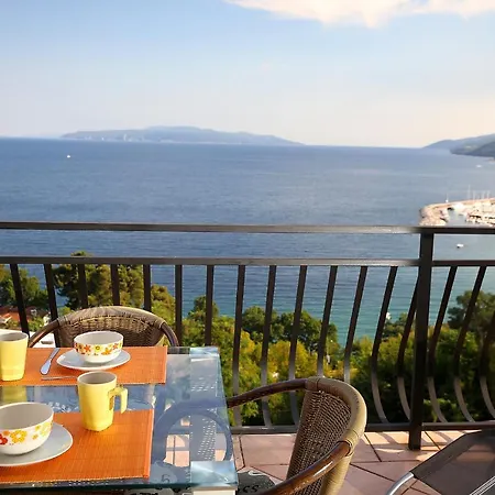Liliane Fantasy View * Οπατία